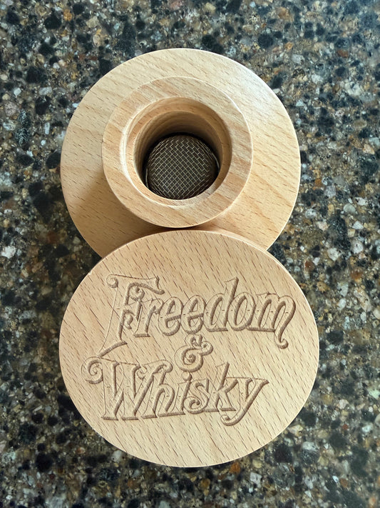 Wooden Bourbon smoker - Freedom & Whisky